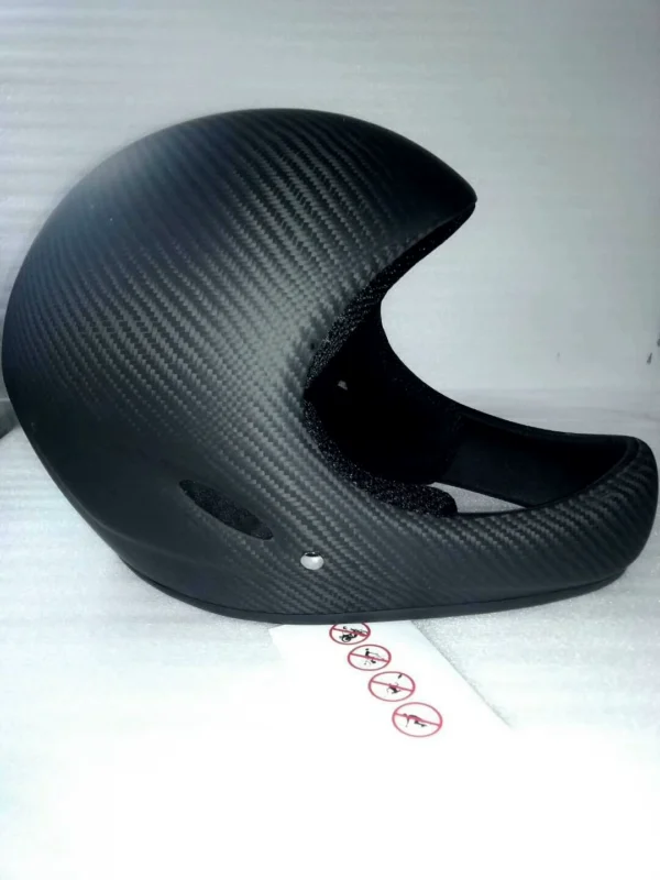 All carbon fiber  delta wing helmet - Image 3