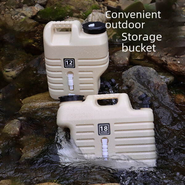 Outdoor portable 12L/18L water storage tank